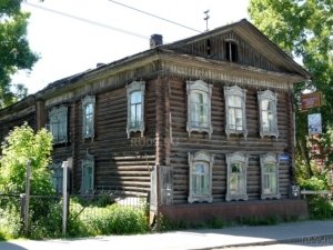Прокуратура обязала мэрию поселить жильцов аварийного дома на Пушкина, 5 в нормальное жилье