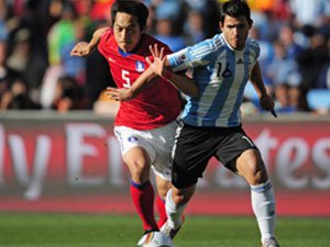 Ким Нам иль в матче ЧМ-2010 Аргентина - Южная Корея