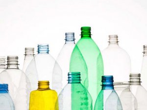 Установка томских специалистов перерабатывает пластиковые бутылки в бензин