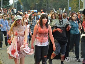 Зомби вышли на парад (фото, видео)