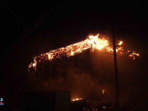 В результате пожара на Источной погиб человек (фото)