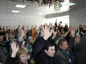 Участники публичных слушаний проголосовали против строительства молитвенного дома адвентистов