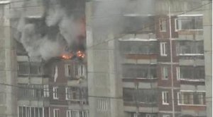 Взрыв газа в жилом доме на Сибирской, 33 (видео)