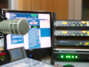Первое в Сибири православное радио начало вещание в области