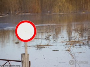 Уровень воды в Ушайке в районе Заварзино поднялся на 70 сантиметров