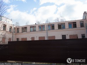 Здание на проспекте Ленина, 53, — туда ждет переезда Гуманитарный лицей