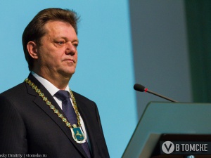 Иван Кляйн получил удостоверение мэра и принес присягу (фото)