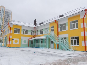 В Зеленых Горках открылся новый корпус детского сада (фото)