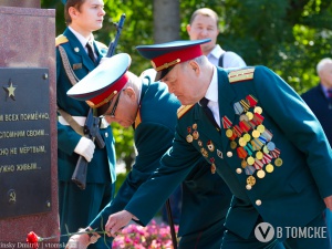 Ремонт памятников к 70-летию Победы начинают уже в этом году
