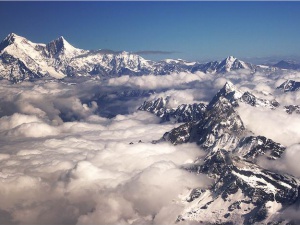 Гора Шишабангма в Гималаях